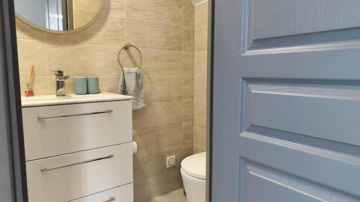 Chambre Privee Pour 4 Personnes En Banlieue Parisienne A บงดี ภายนอก รูปภาพ